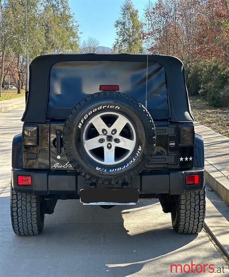 2010' Jeep Wrangler photo #5