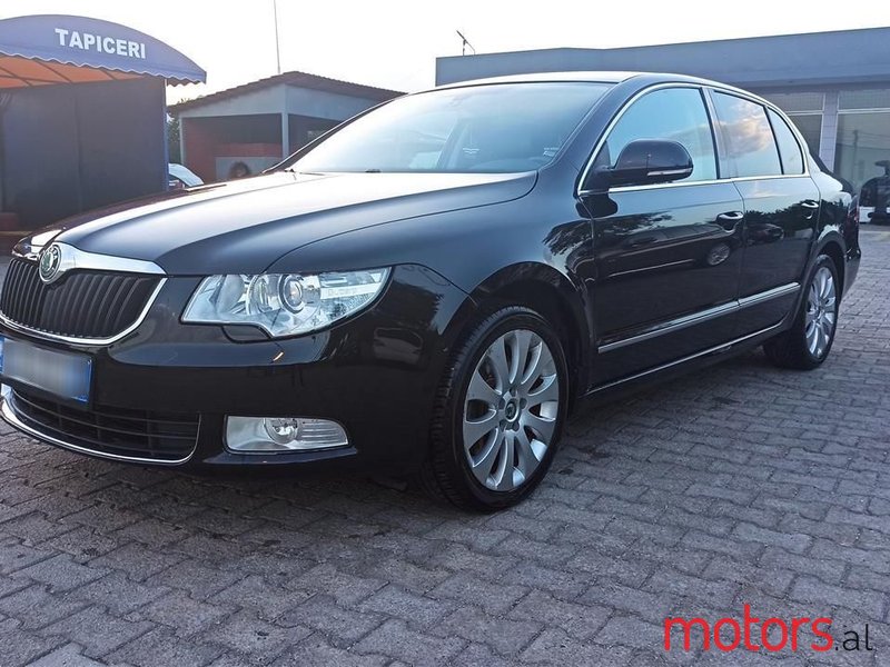 2009' Skoda Superb photo #5