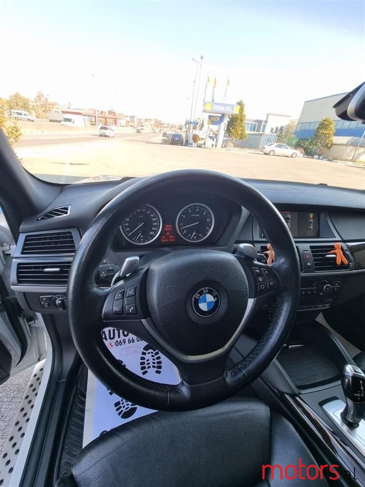 2010' BMW X6 photo #6