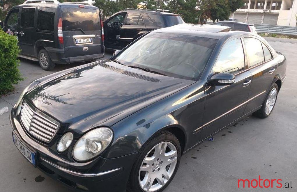 2003' Mercedes-Benz 270 photo #2