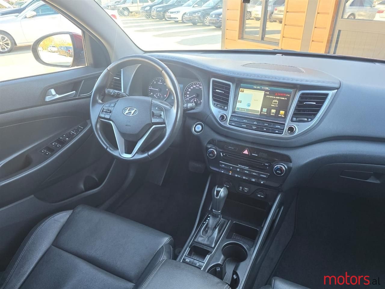 2015' Hyundai Tucson photo #5