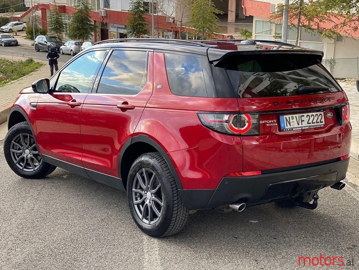 2015' Land Rover Discovery Sport photo #5