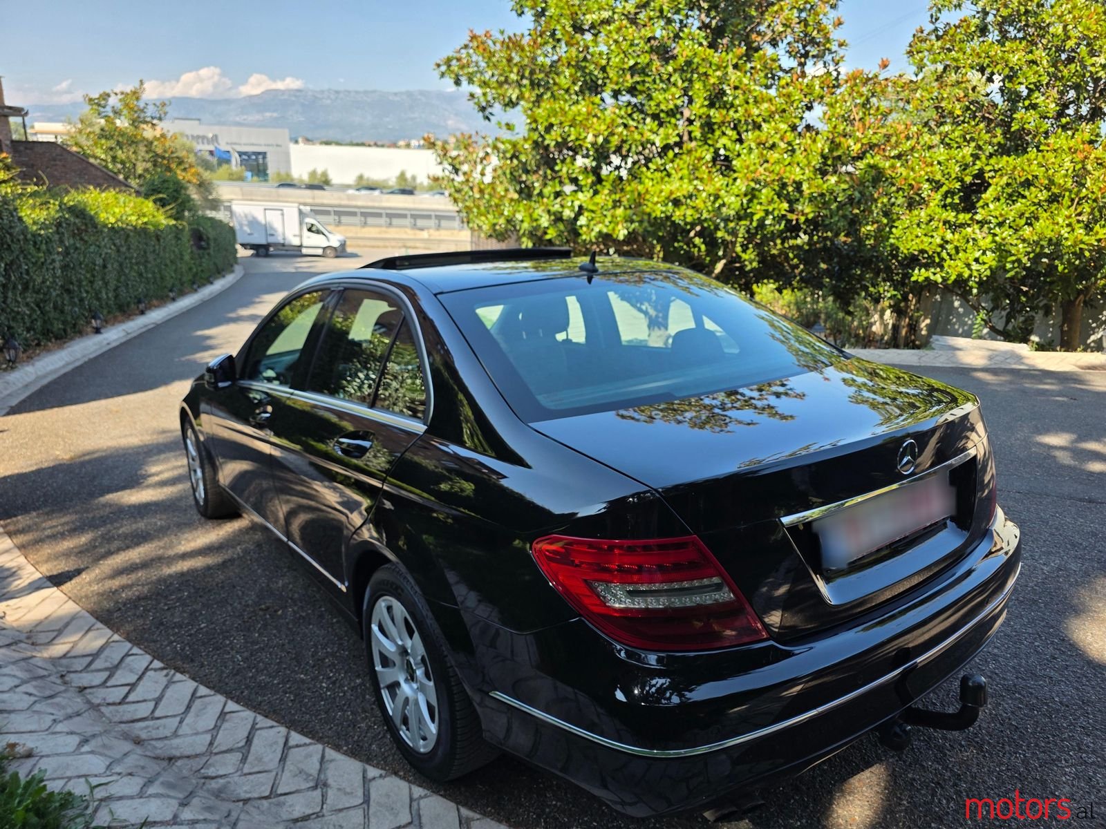 2013' Mercedes-Benz C 220 photo #2