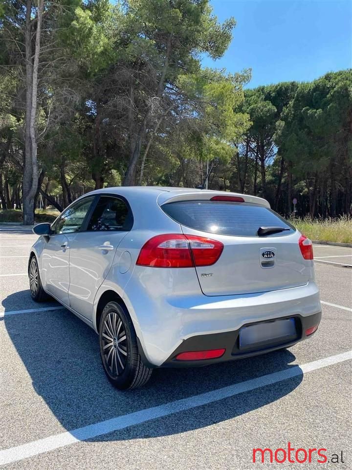 2012' Kia Rio photo #4