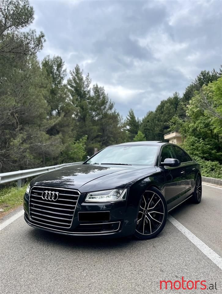 2014' Audi A8 photo #1
