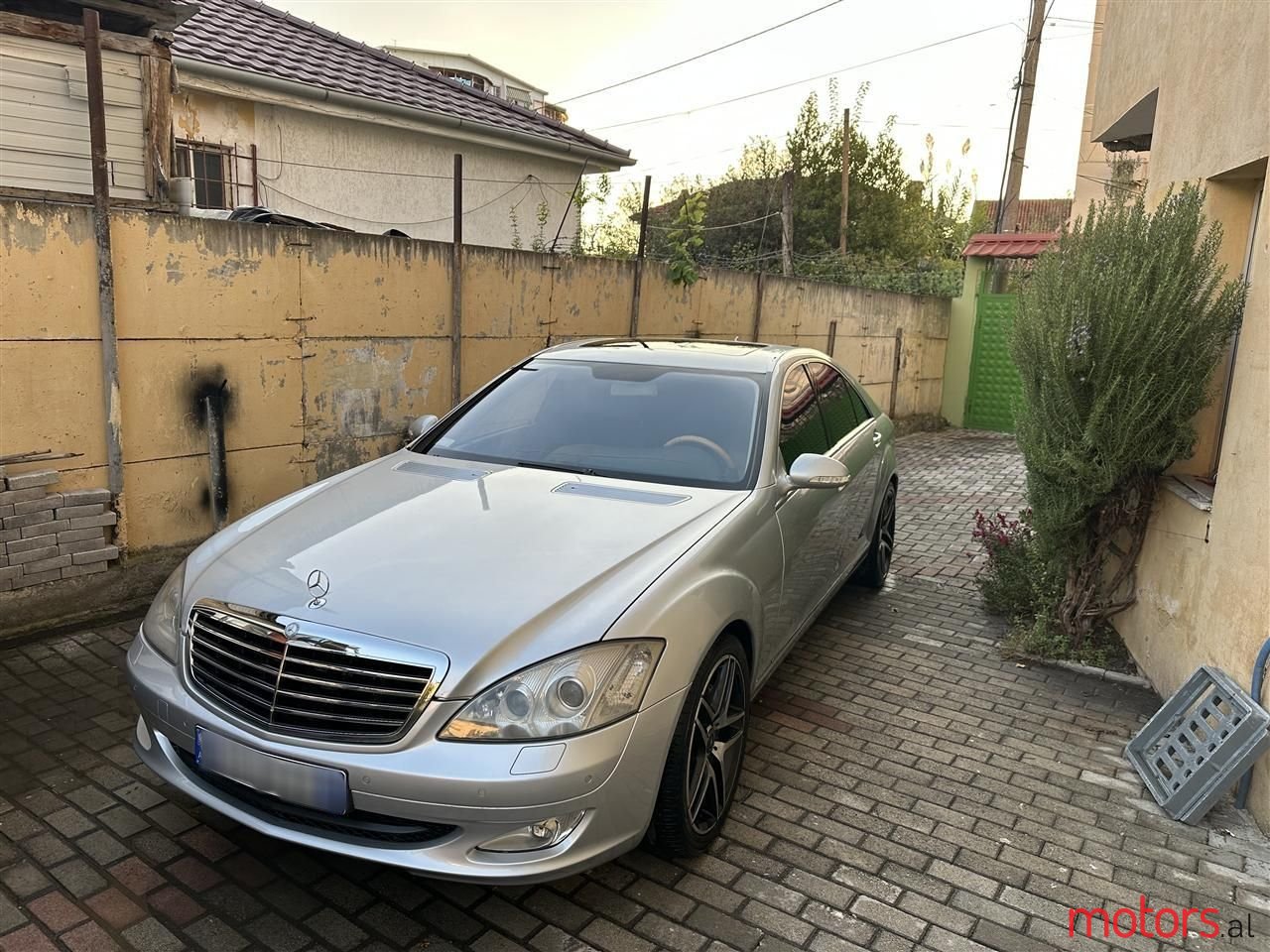 2008' Mercedes-Benz S 550 photo #4