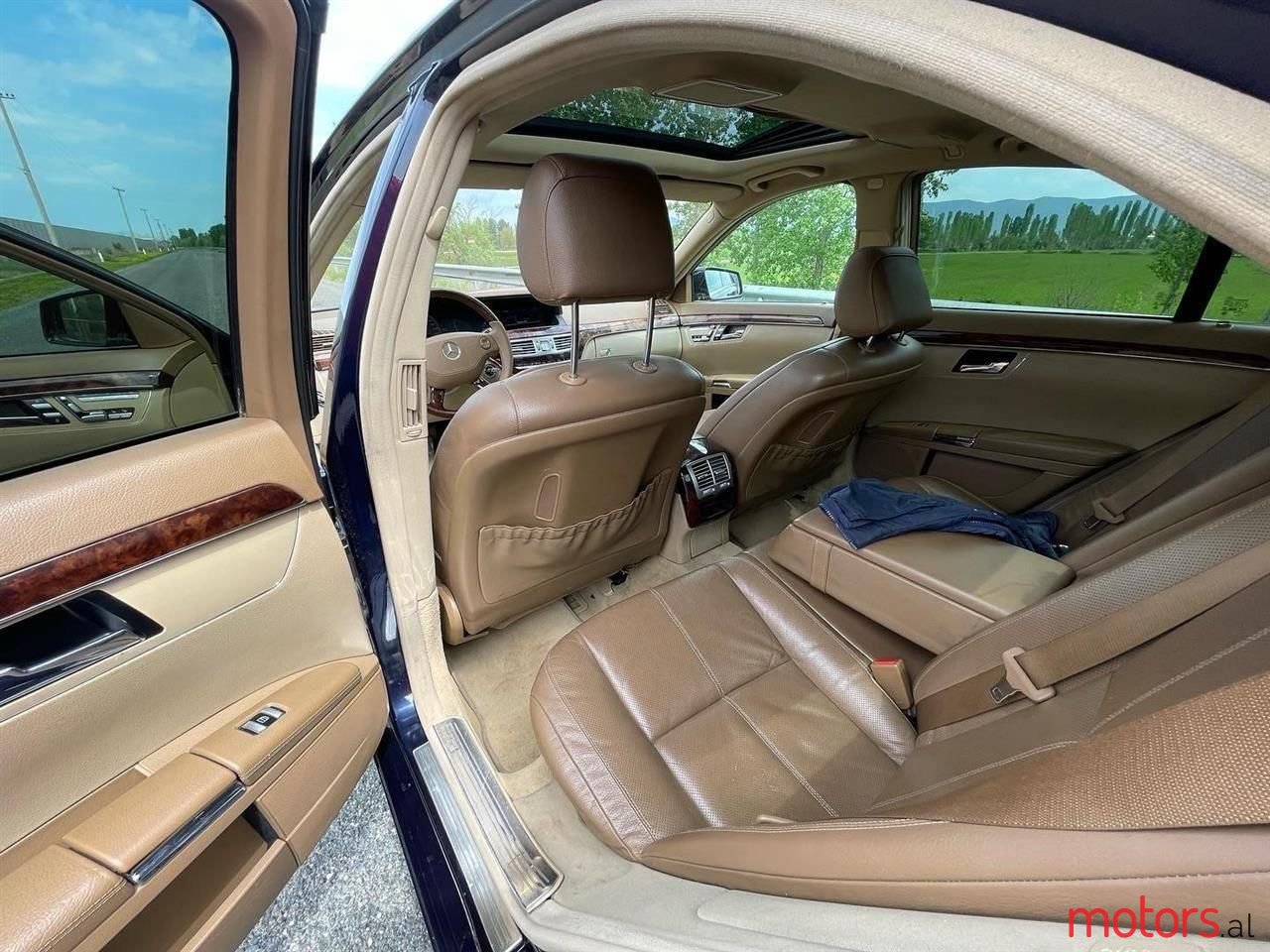 2006' Mercedes-Benz S 320 photo #2