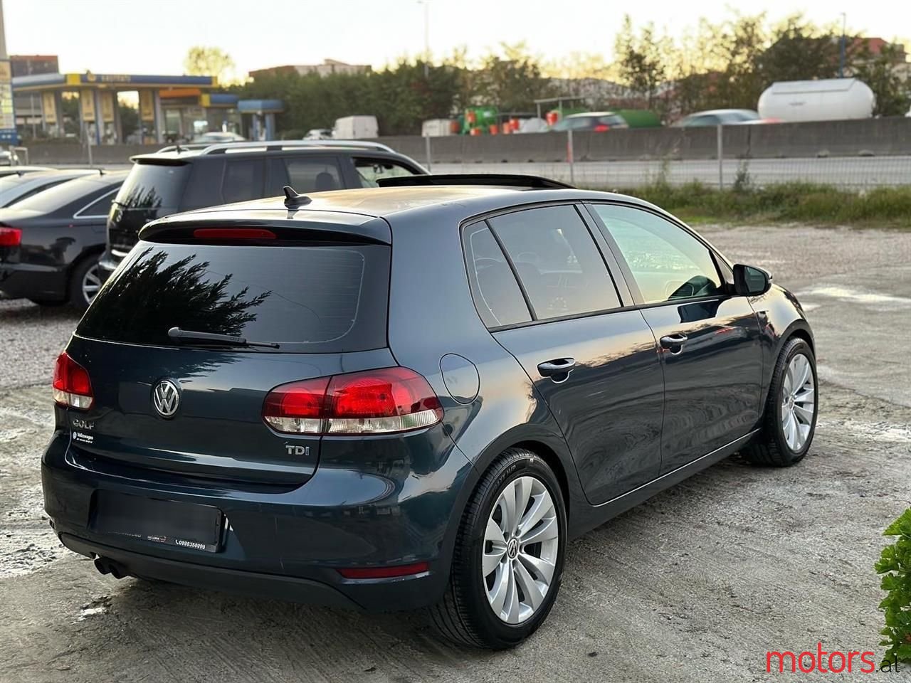 2012' Volkswagen Golf photo #4