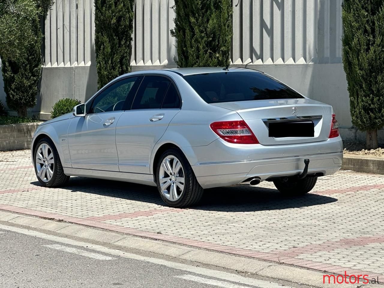 2010' Mercedes-Benz C 200 photo #3