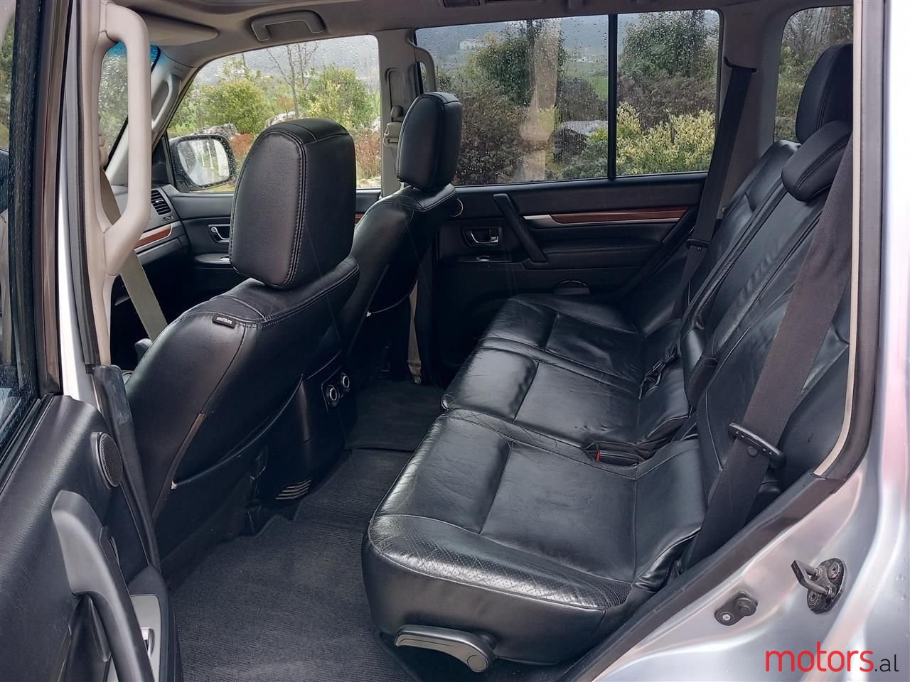 2008' Mitsubishi Pajero photo #5