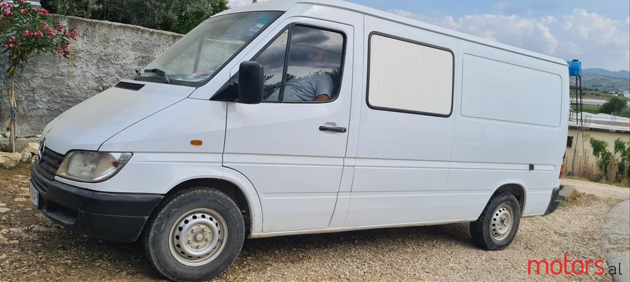 2002' Mercedes-Benz Model Tjetër photo #1