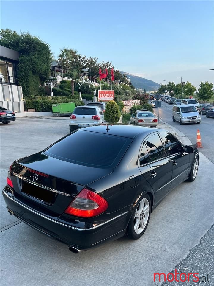 2007' Mercedes-Benz E 200 photo #5