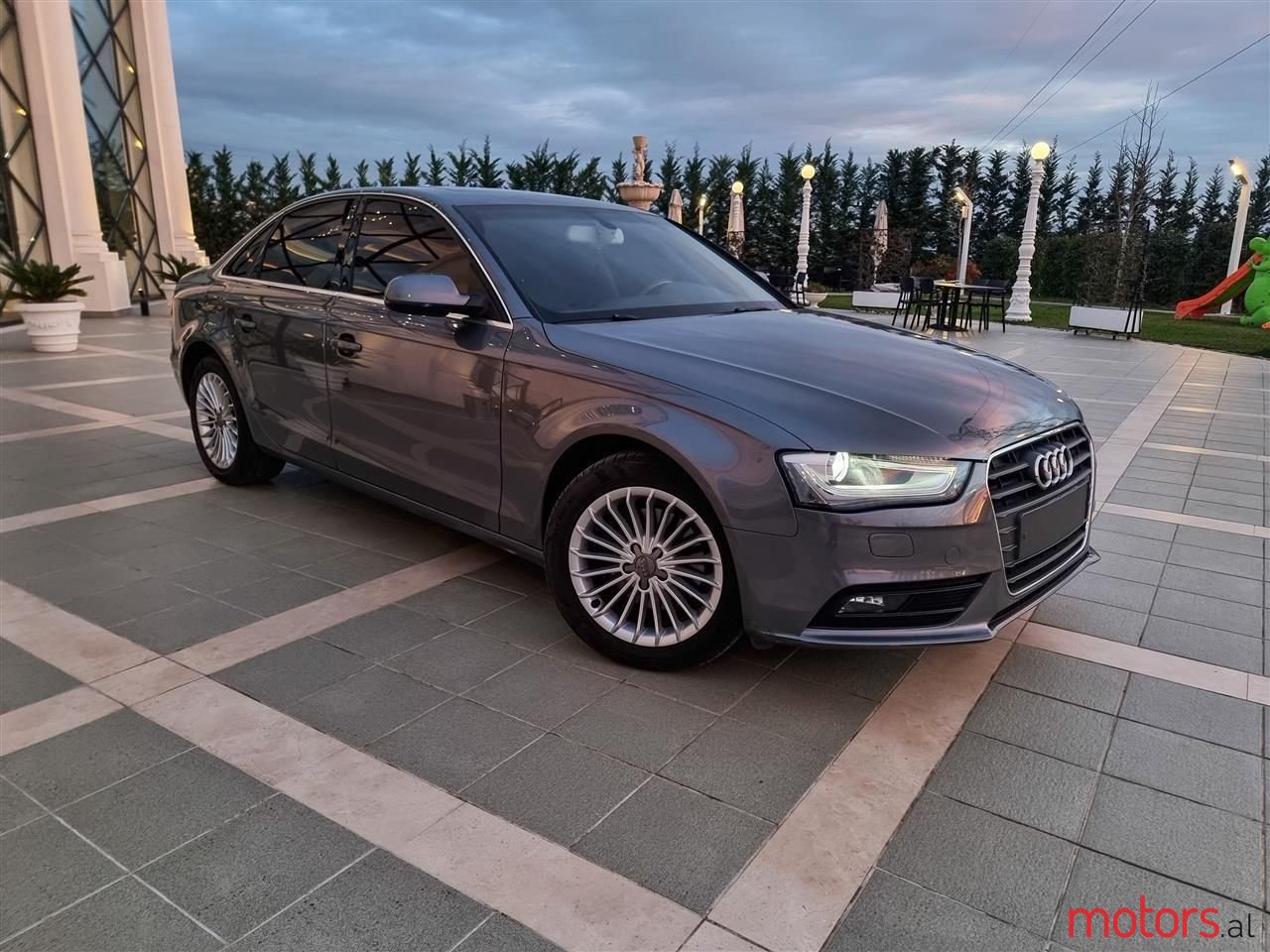 2014' Audi A4 photo #4