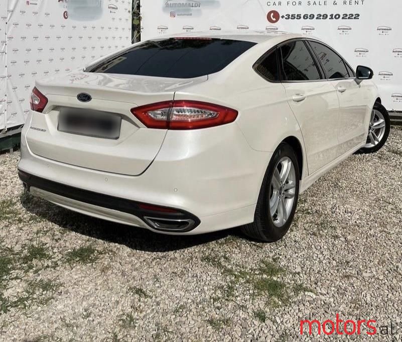 2015' Ford Mondeo photo #4