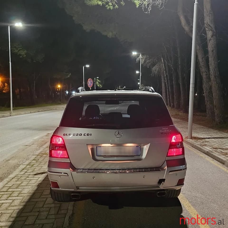 2011' Mercedes-Benz GLK 220 photo #5