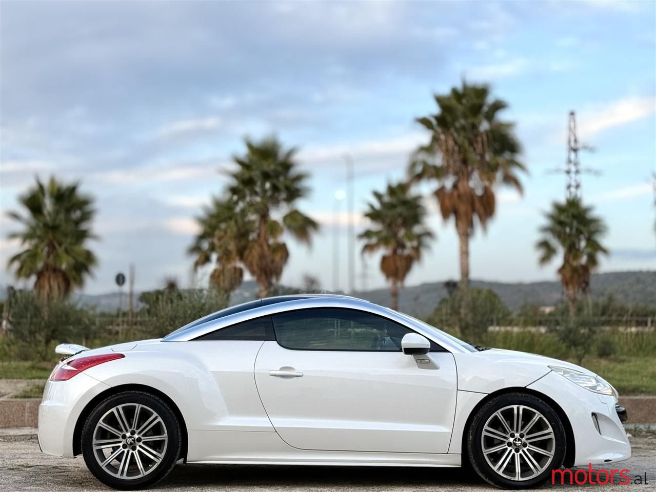 2012' Peugeot RCZ photo #6