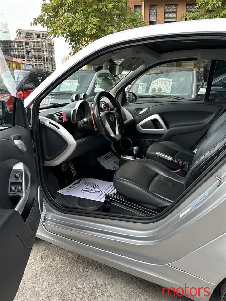 2009' Smart Fortwo photo #5