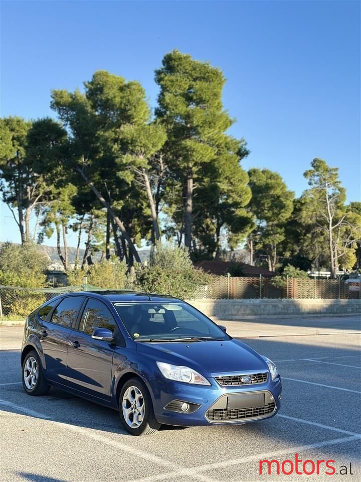 2010' Ford Focus photo #1