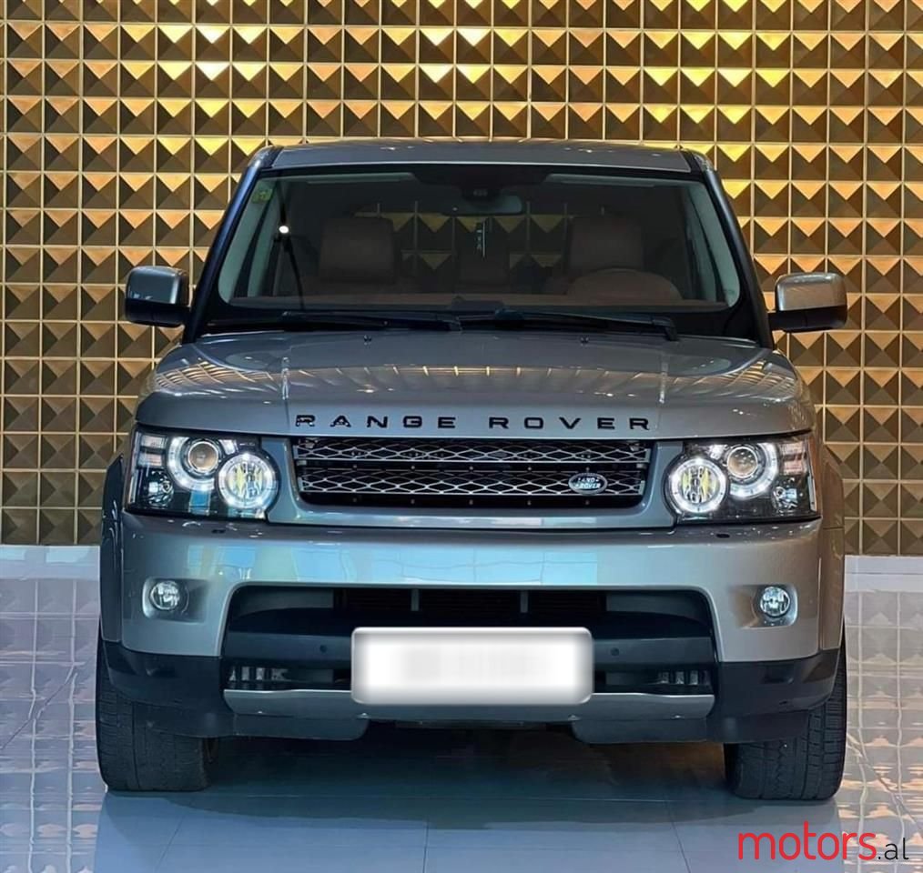 2010' Land Rover Range Rover Sport photo #3