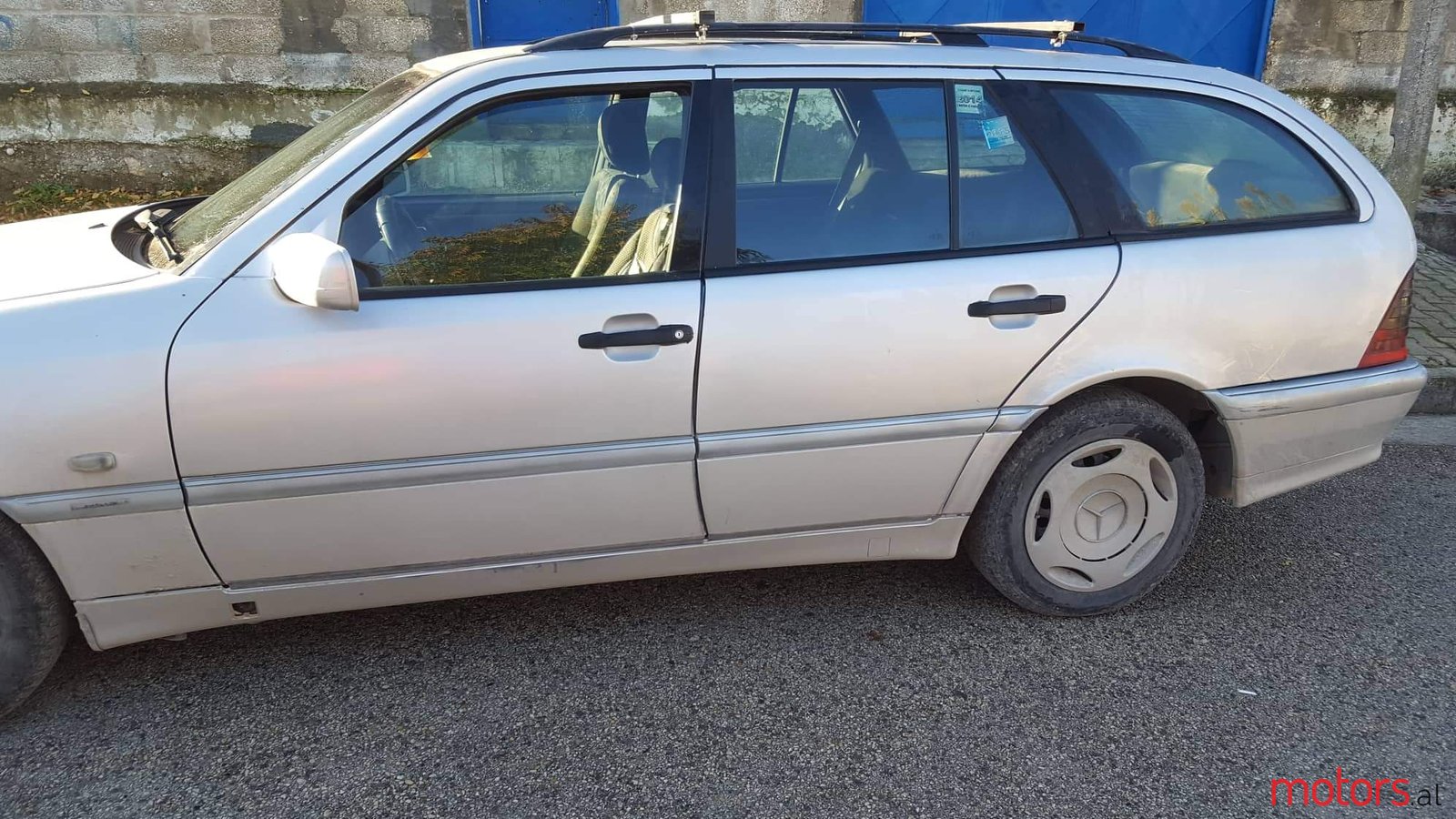 1998' Mercedes-Benz 220E Jo photo #2