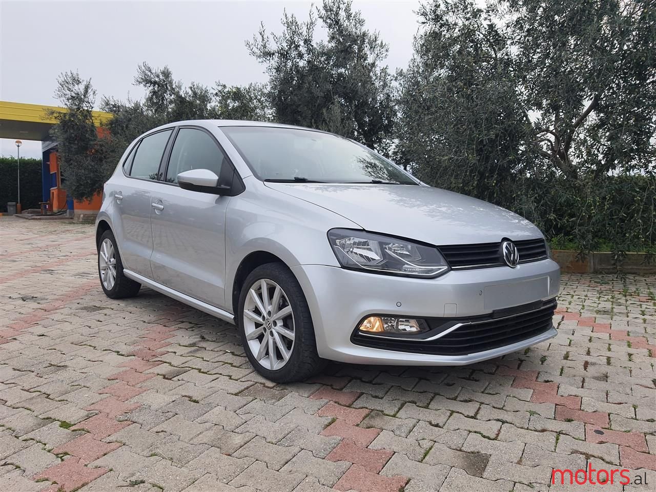 2015' Volkswagen Polo photo #4