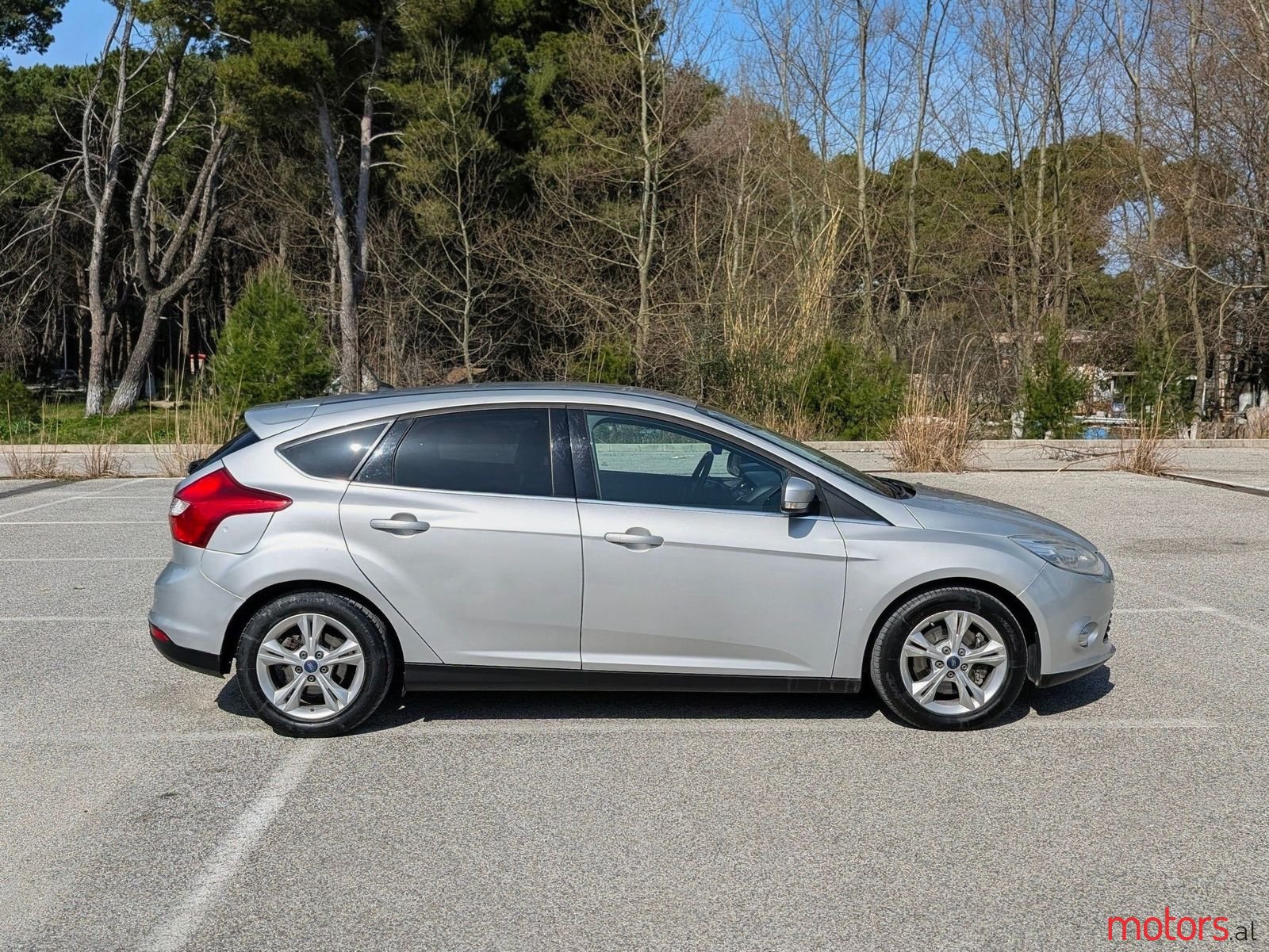 2012' Ford Focus photo #6