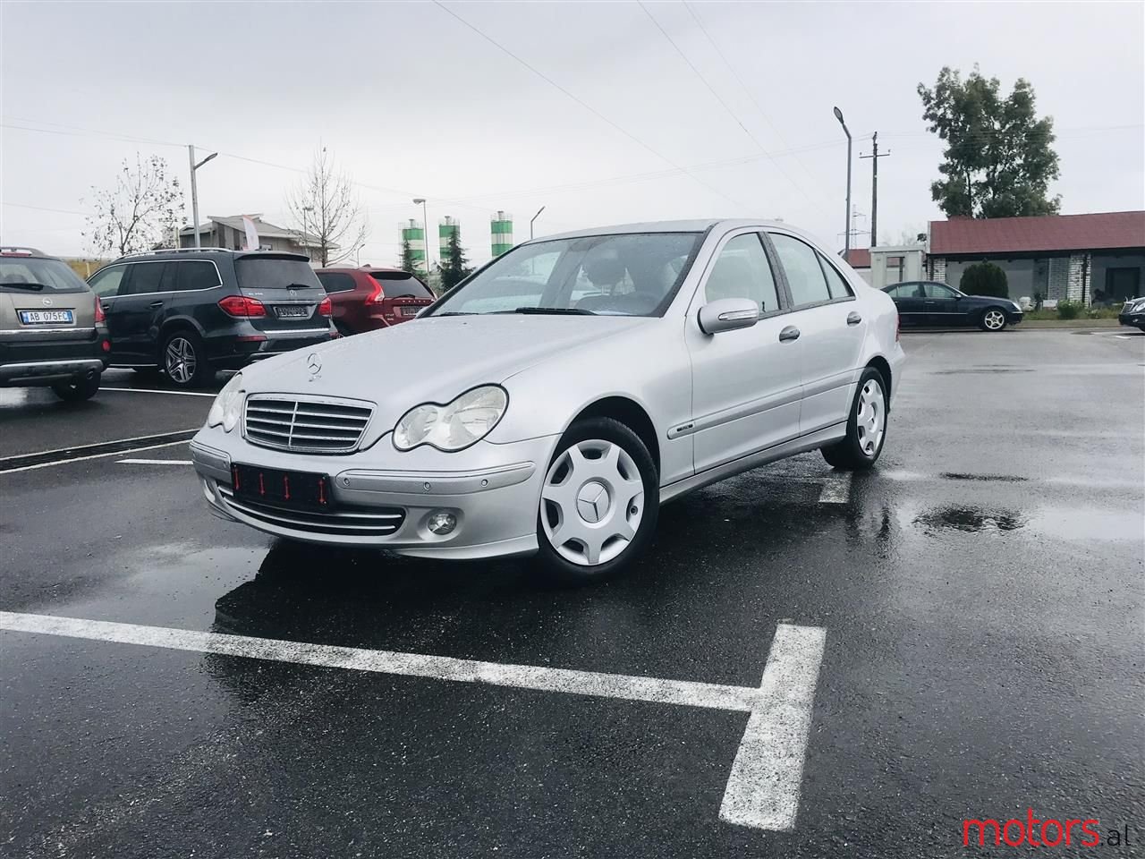 2004' Mercedes-Benz C 200 photo #1