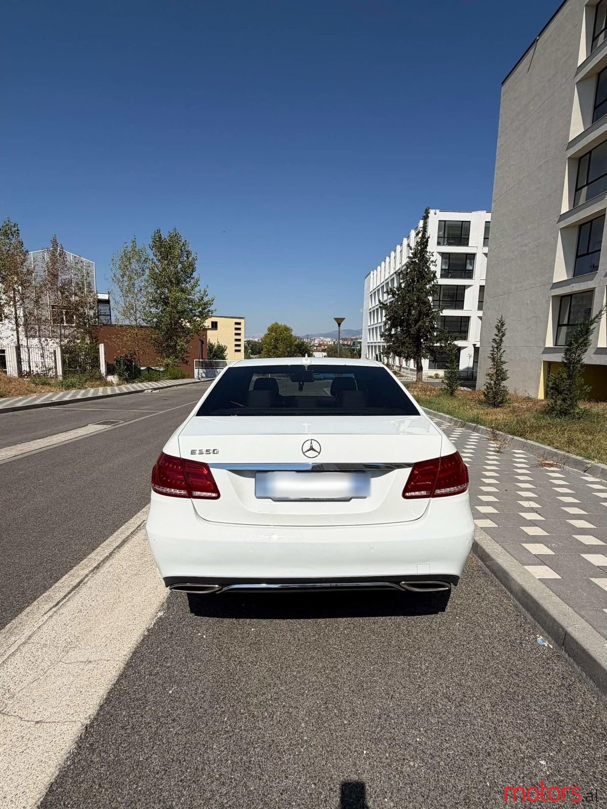 2013' Mercedes-Benz E 220 photo #4