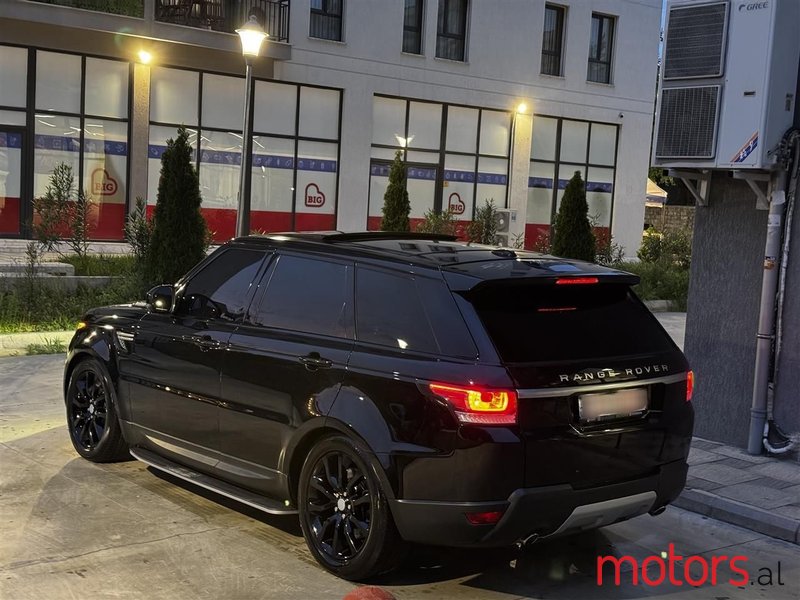 2015' Land Rover Range Rover Sport photo #4