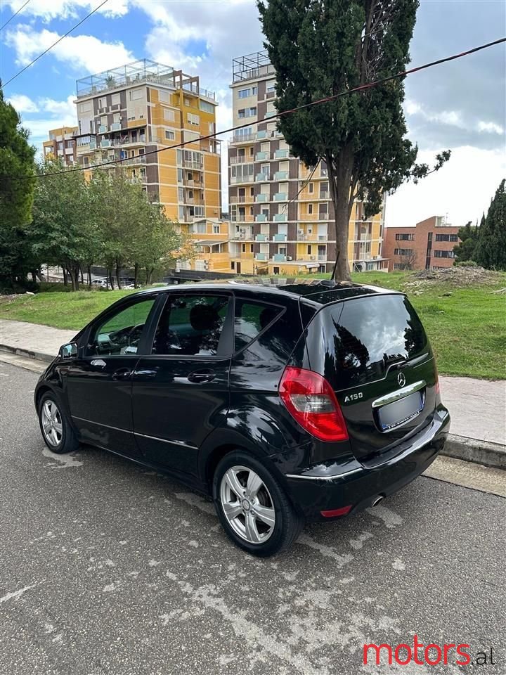 2008' Mercedes-Benz A 150 photo #3