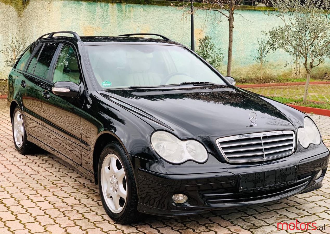 2006' Mercedes-Benz C 220 photo #1