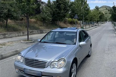 2006' Mercedes-Benz C 180
