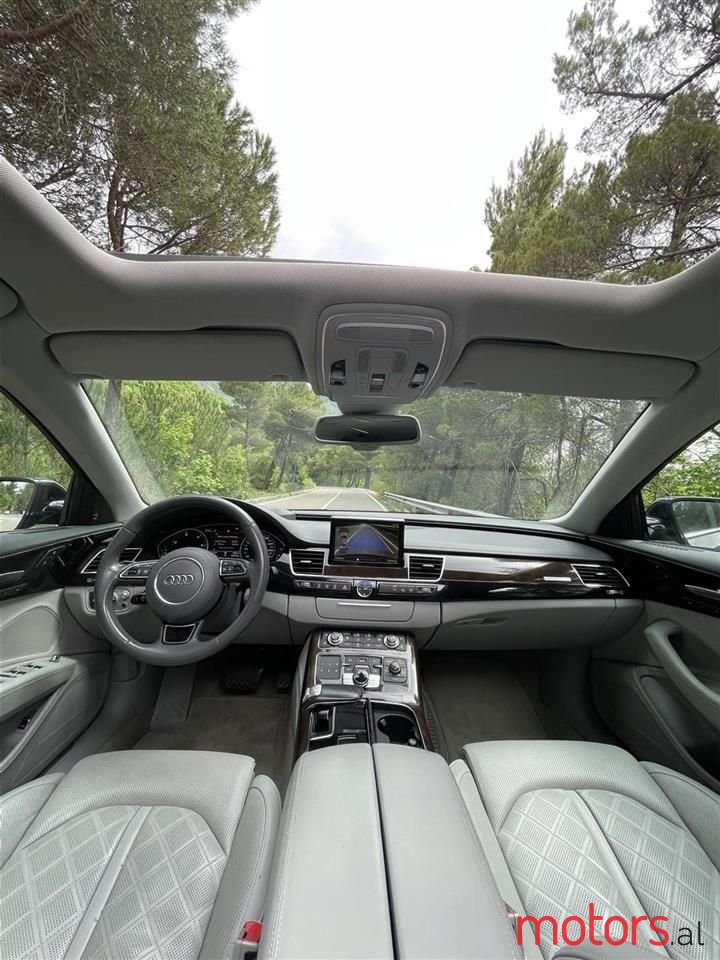 2014' Audi A8 photo #3