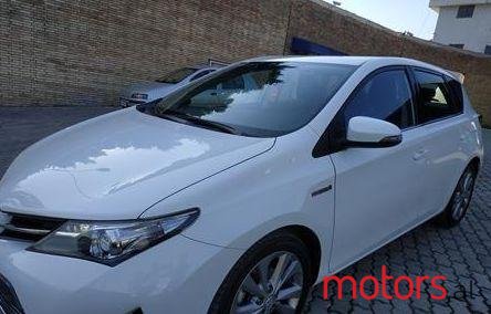 2014' Toyota Auris photo #1