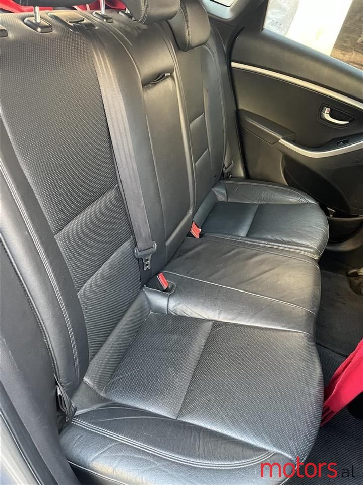 2013' Hyundai i30 photo #6