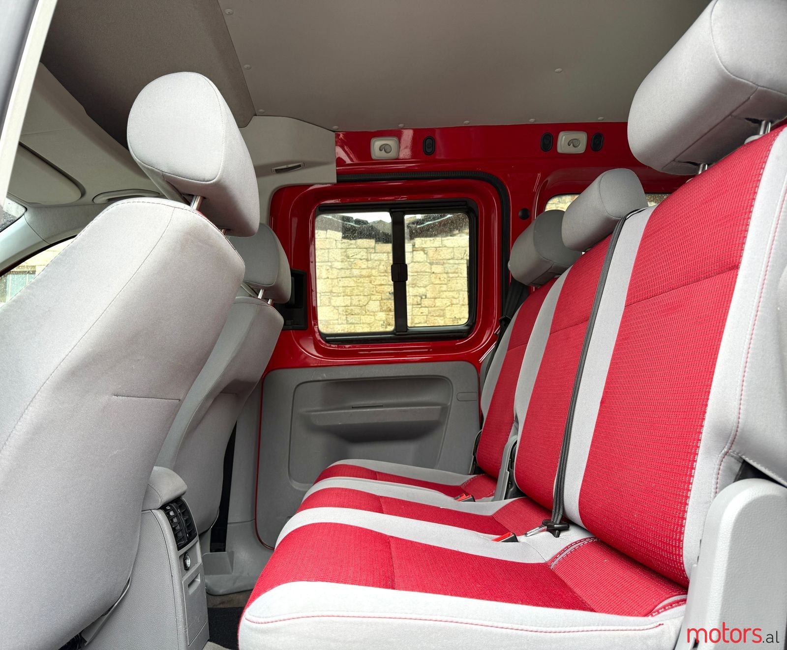 2006' Volkswagen Caddy photo #4