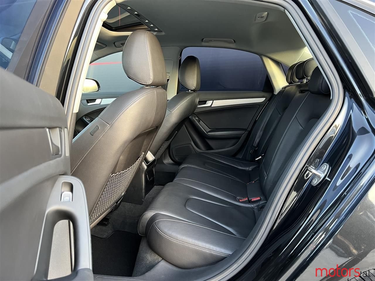 2013' Audi A4 photo #4