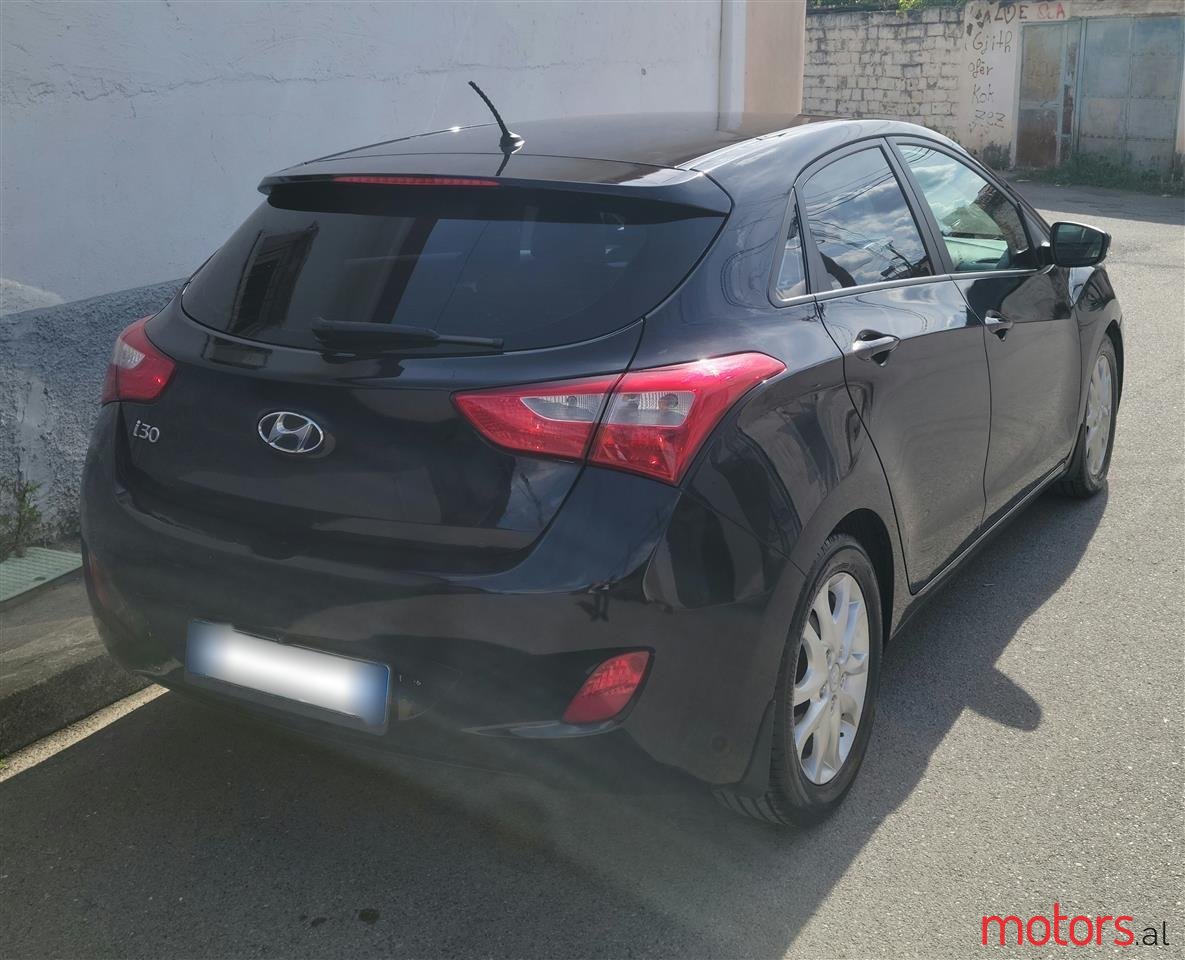 2013' Hyundai i30 photo #3