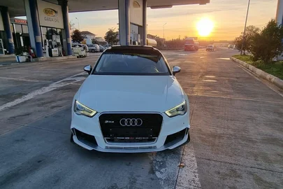 2013' Audi RS3