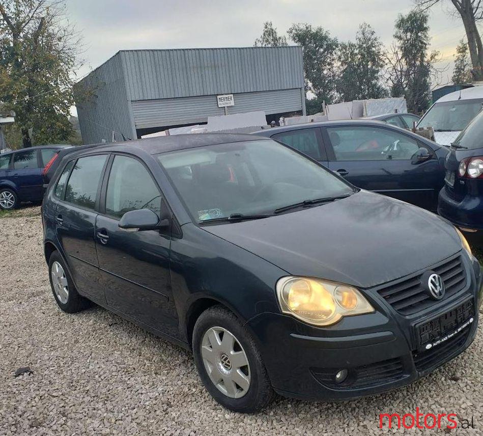 2006' Volkswagen Polo photo #1