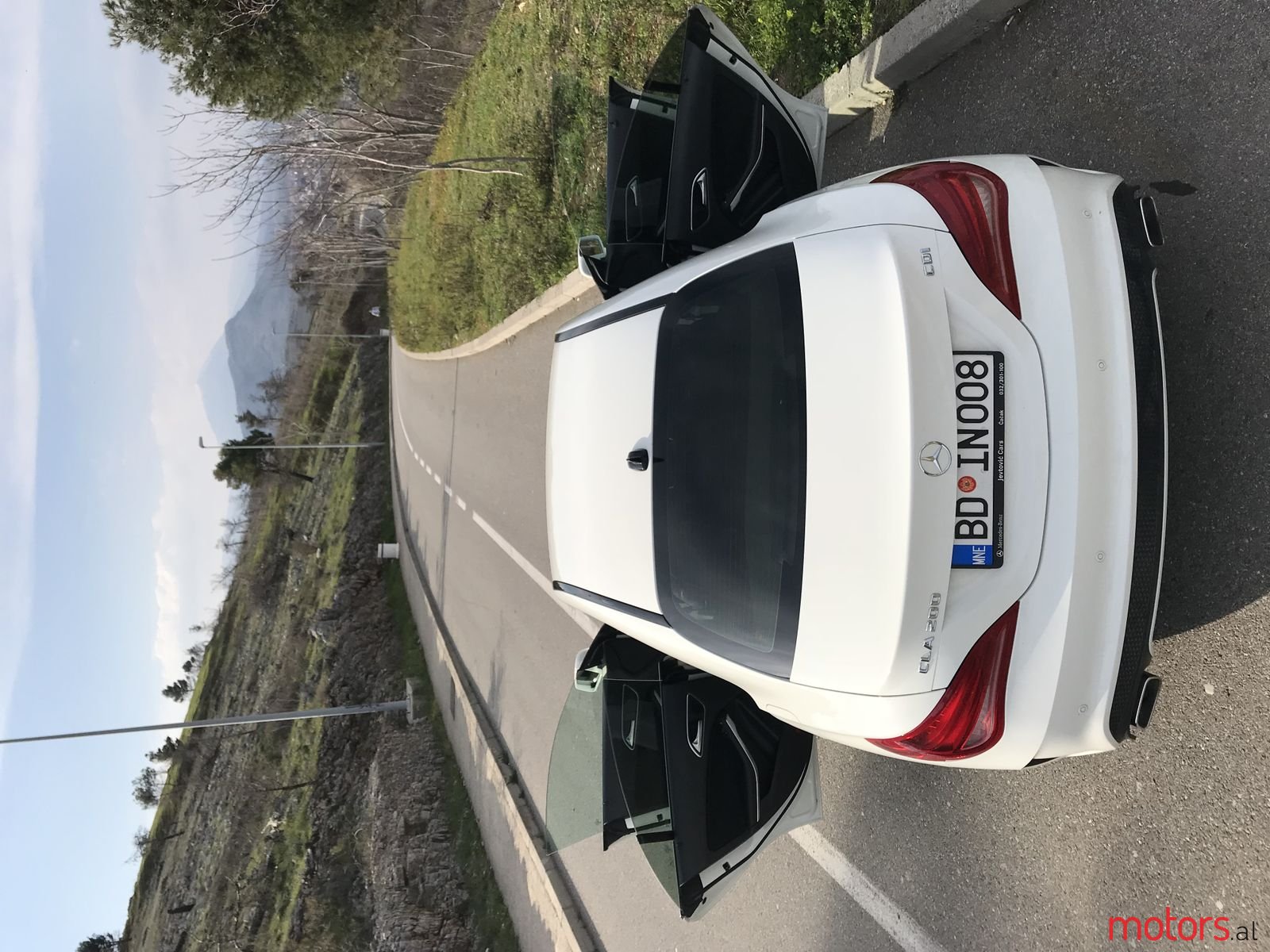 2014' Mercedes-Benz CLA-Class AMG 7G photo #4