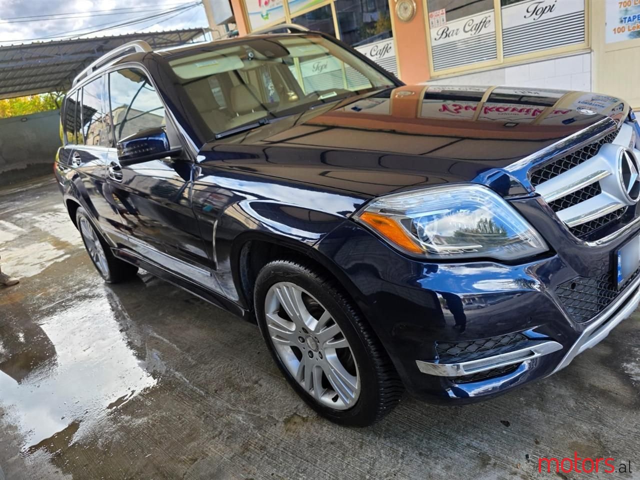 2014' Mercedes-Benz GLK 250 photo #2