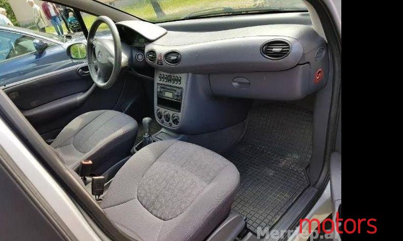 2002' Mercedes-Benz A 170 photo #1