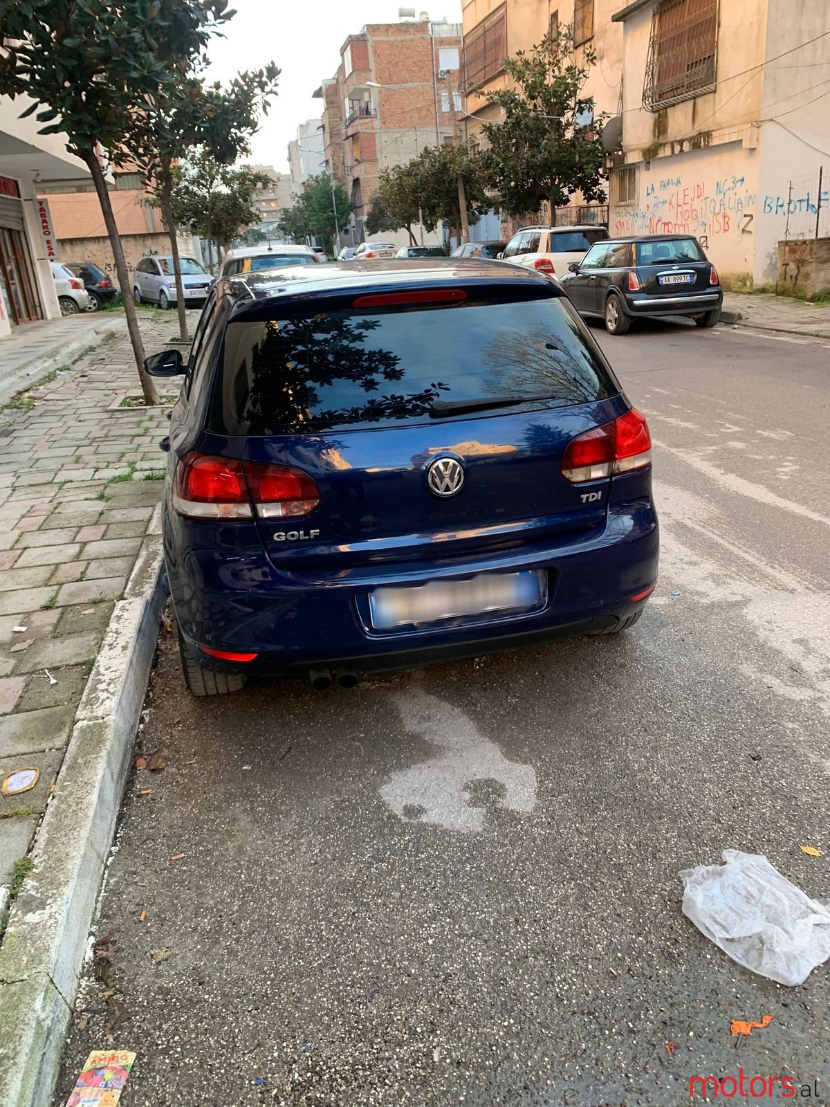 2009' Volkswagen Golf photo #4