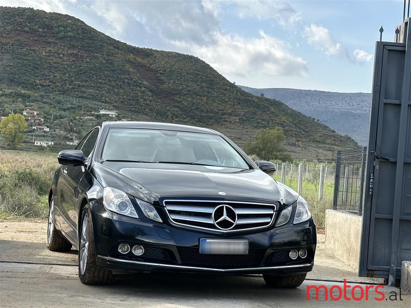 2010' Mercedes-Benz E 350 photo #1