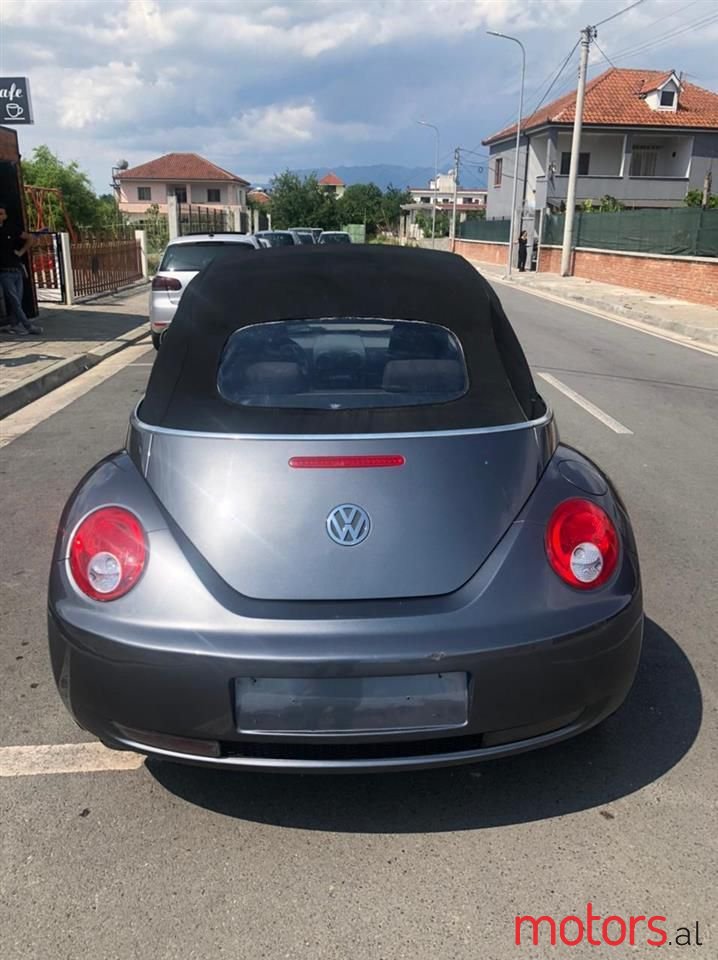 2007' Volkswagen Beetle photo #2