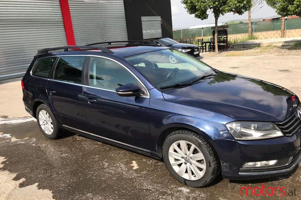 2014' Volkswagen Passat photo #1