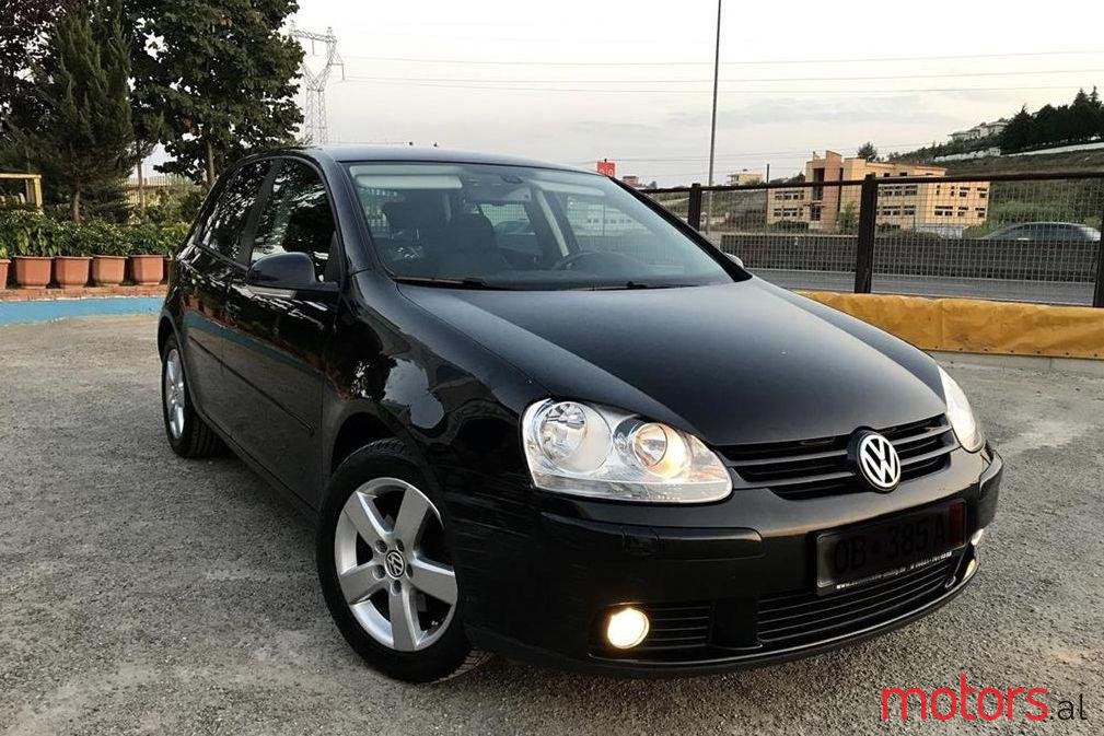 2008' Volkswagen Golf photo #1