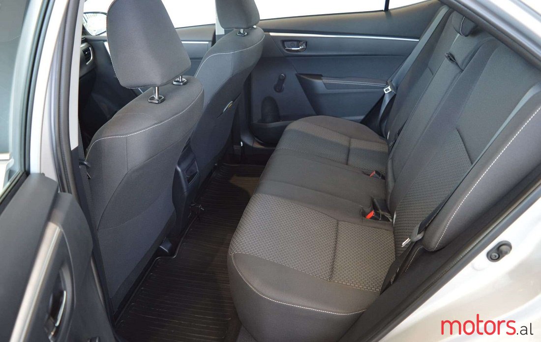 2016' Toyota Corolla photo #5