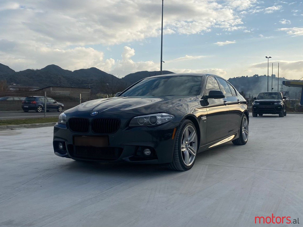 2014' BMW 535 photo #1